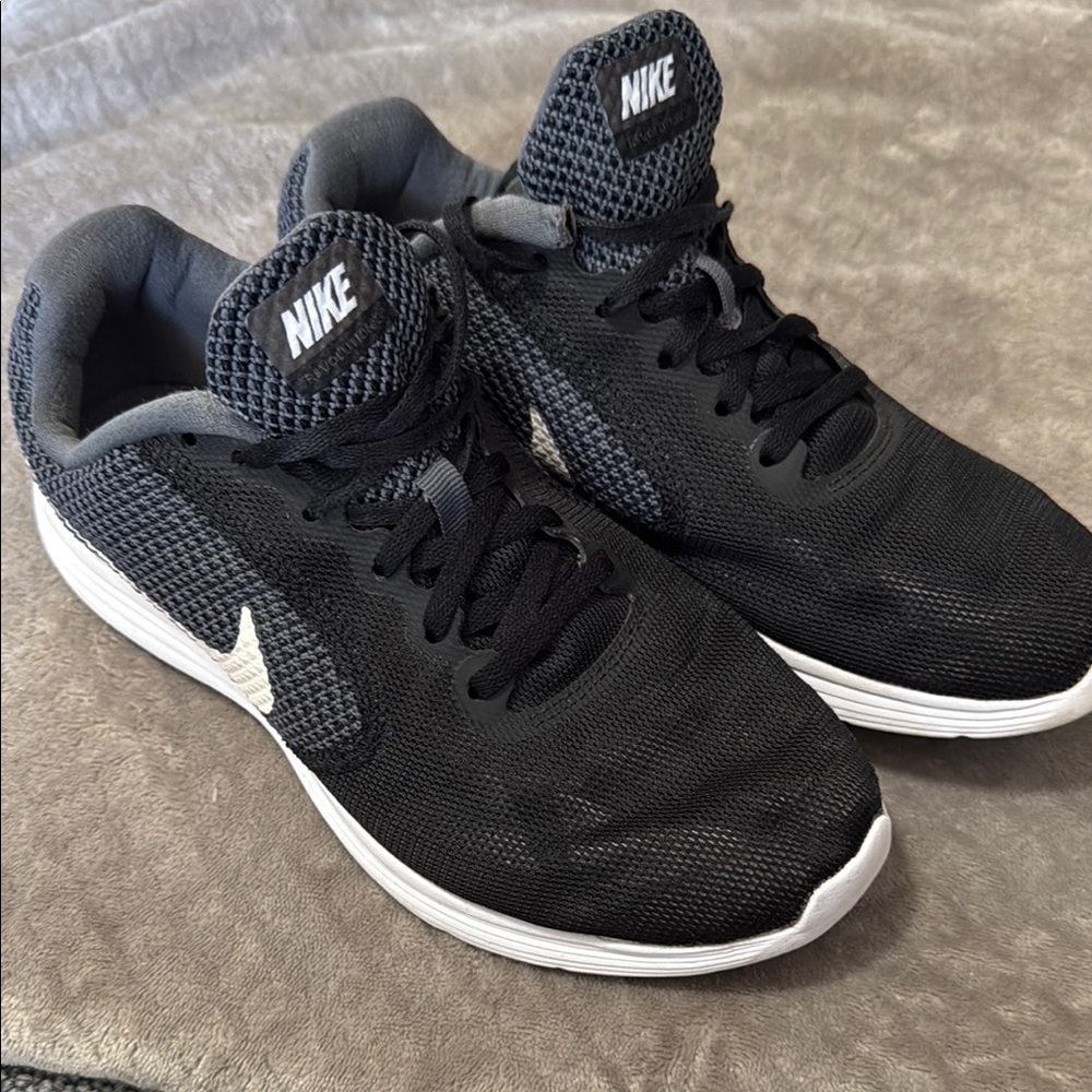 Nike Revolution 3 Running Shoes Women's